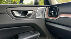 Volvo XC60 2.0 B5P Ultimate Dark 5dr AWD Geartronic Petrol Estate